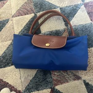 Second hand longchamp handbag medium size